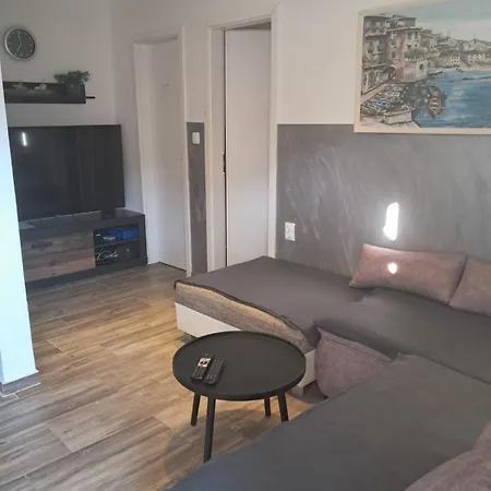 Jessy Apartman